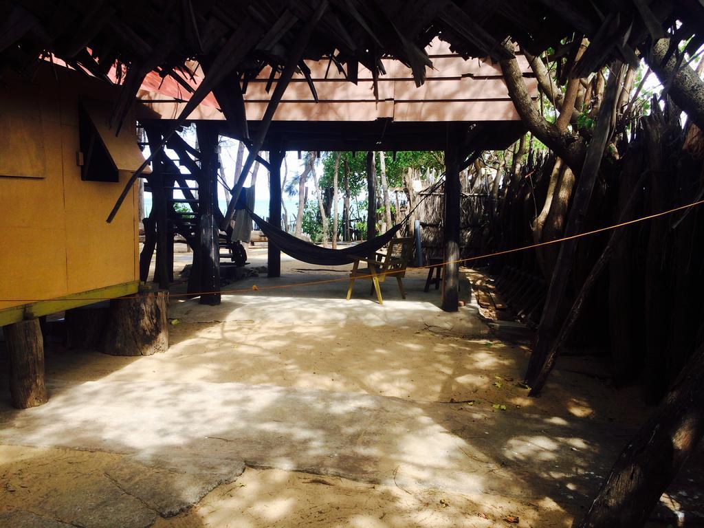 Beach Hut อารูกัมเบย์ ภายนอก รูปภาพ