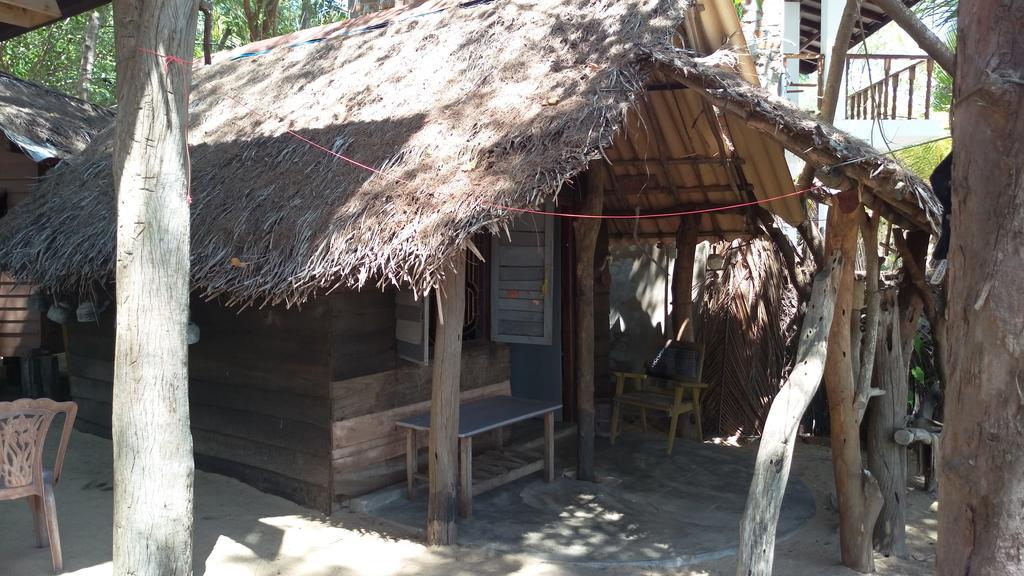 Beach Hut อารูกัมเบย์ ภายนอก รูปภาพ